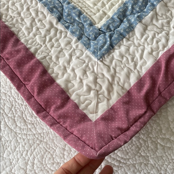 Handmade Quilt Full/Double Star Pattern Blue/Cream/Mauve ~82” square lightweight - Picture 5 of 16